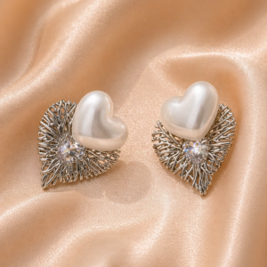 Pearl Heart Luxe Stud Earrings